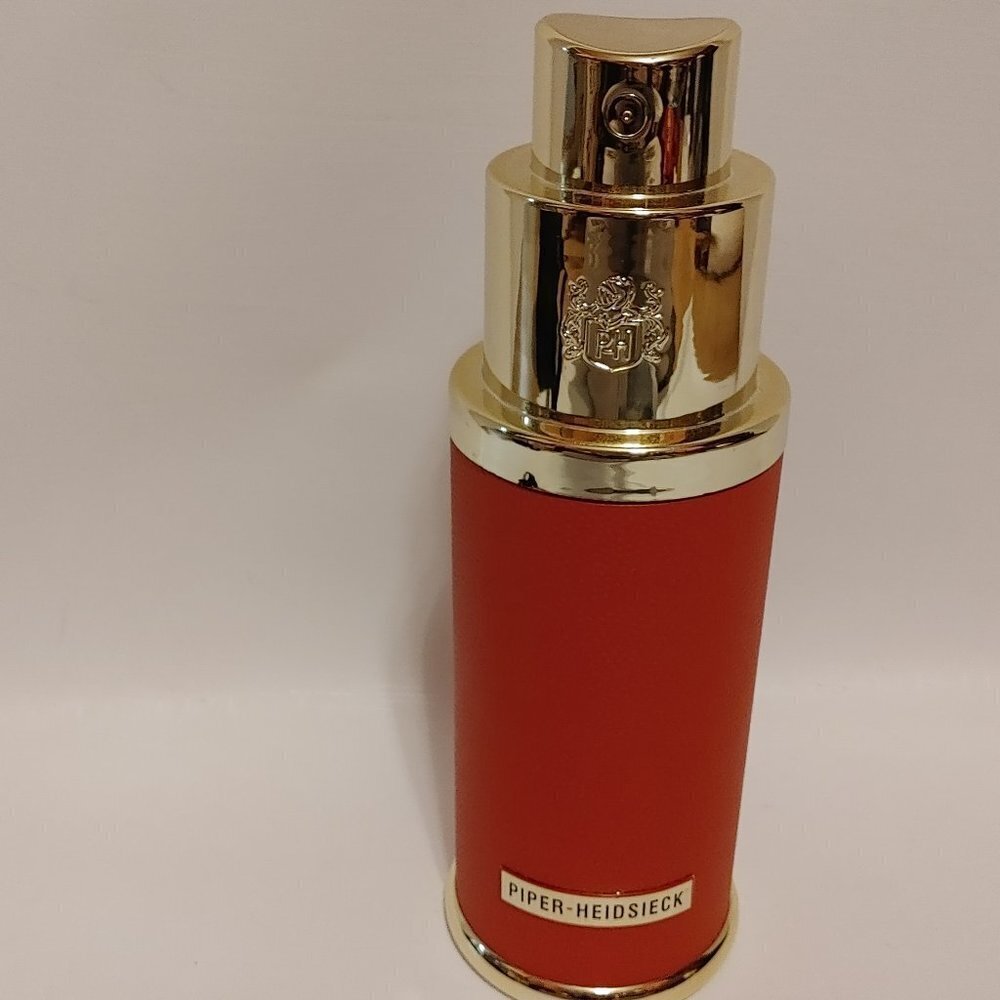 PIPER HEIDSIECK CHAMPAGNE PERFUME SHAPE CASE CONTAINER RARE